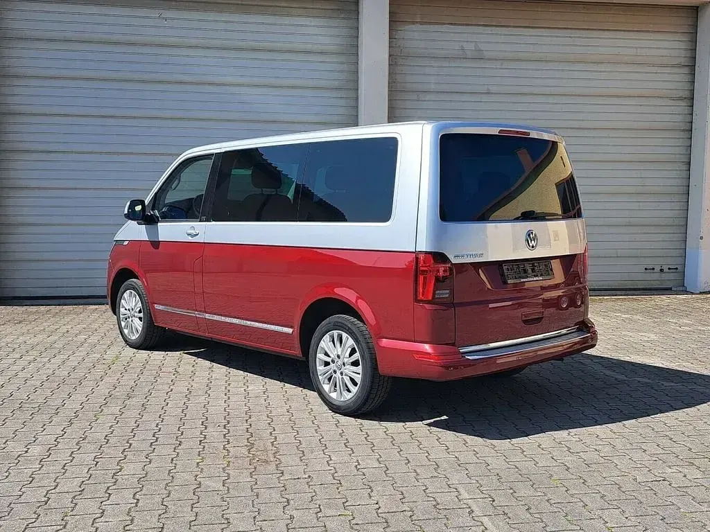 Gebraucht VW Multivan Generation Six 150 PS (110 kW) 2021 Silber Van / Kleinbus