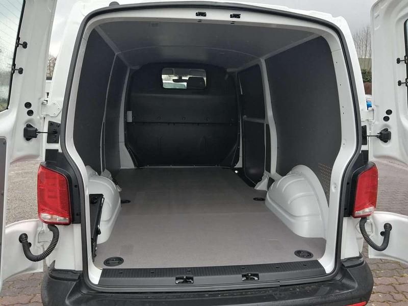 Gebraucht VW Transporter 150 PS (110 kW) 2024 Candyweiß Van