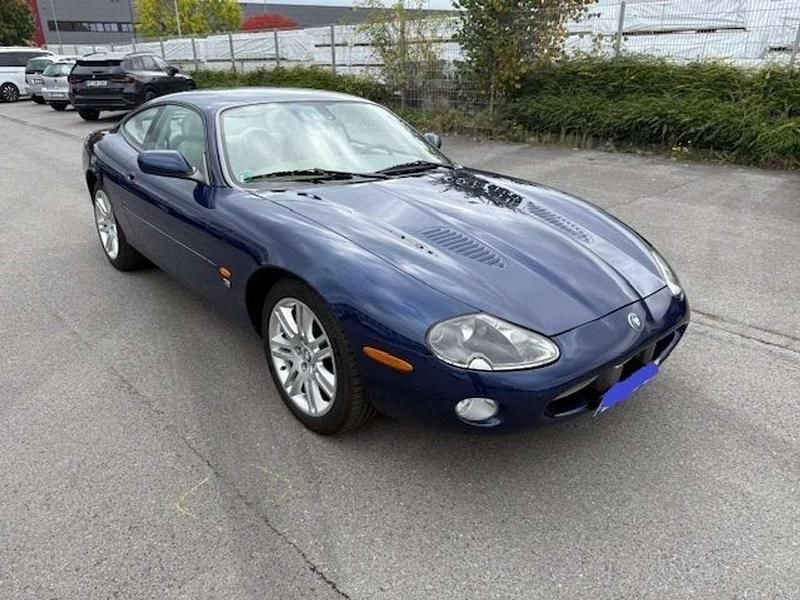 Gebraucht Jaguar XKR 396 PS (291 kW) 2002 Blau Coupé