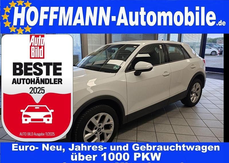 Gletscherweiß Gebraucht 2022 Audi Q2 Comfort SUV | 19.900 € (Fairer Preis) - Bild 1/4