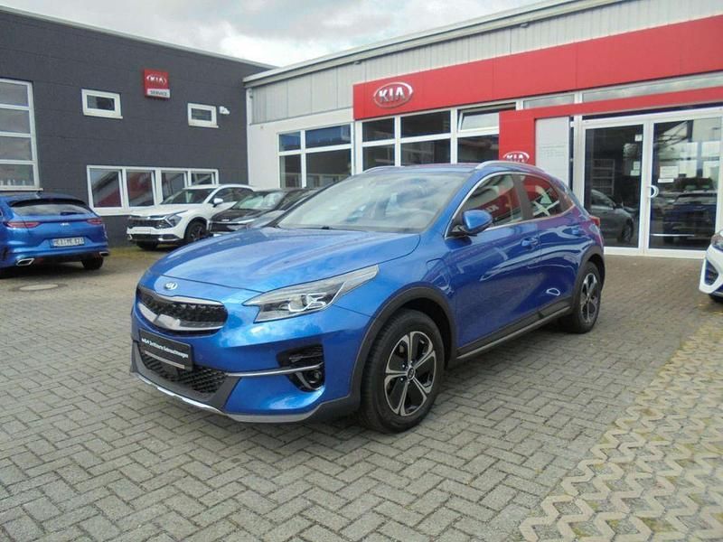 Gebraucht Kia XCeed Spirit 141 PS (103 kW) 2021 Blue flame SUV