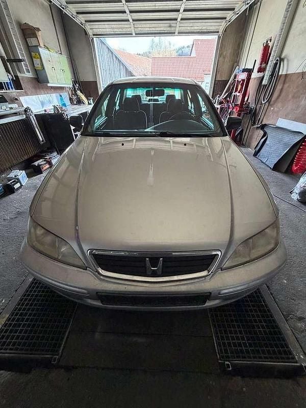 Gebraucht Honda Accord ES 136 PS (100 kW) 2000 Silber Limousine