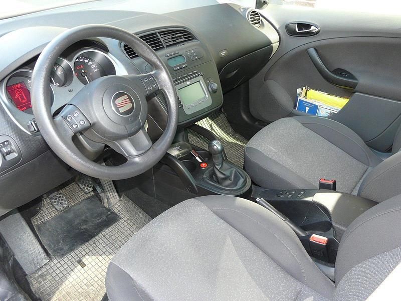 Gebraucht Seat Altea Stylance 102 PS (75 kW) 2006 Grau Van / Kleinbus