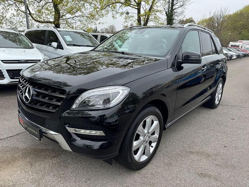 Gebraucht Mercedes ML350 258 PS (189 kW) 2014 Schwarz SUV