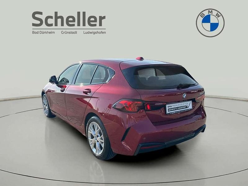 Używany BMW 120 170 KM (125 kW) 2025 Czerwony Hatchback