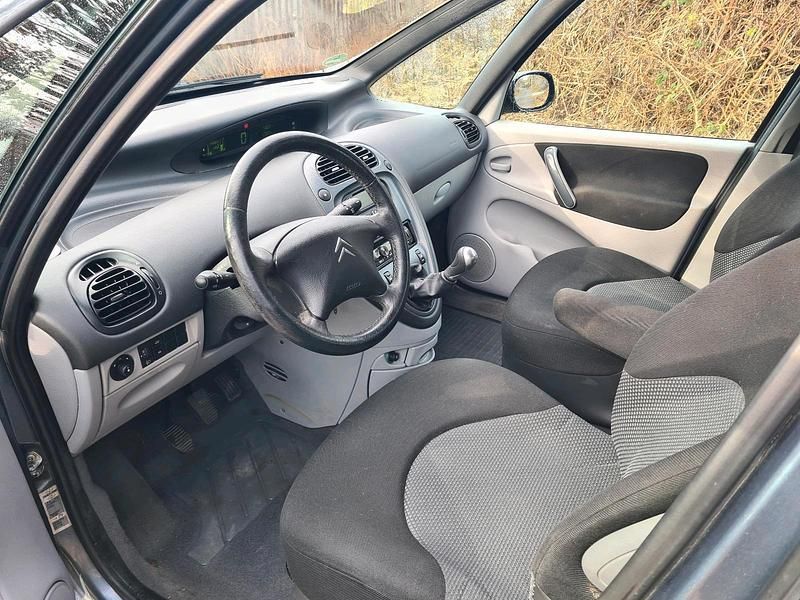 Gebraucht Citroën Xsara 95 PS (69 kW) 2005 Blau Van / Kleinbus