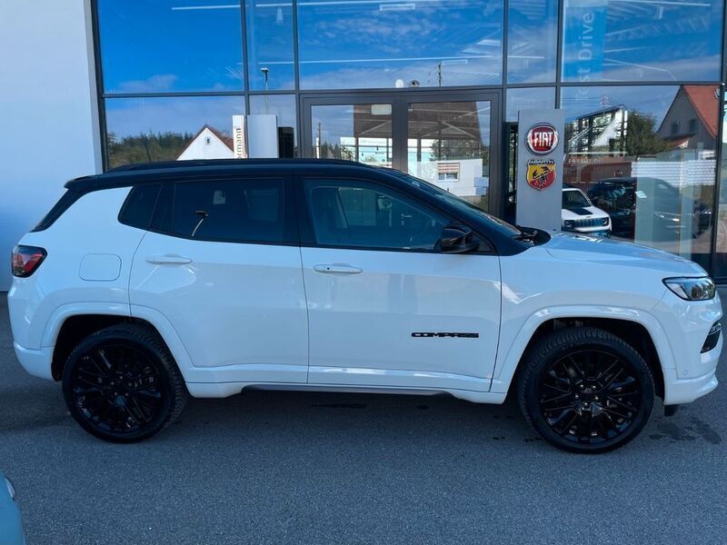 Gebraucht Jeep Compass 241 PS (177 kW) 2022 Weiß SUV