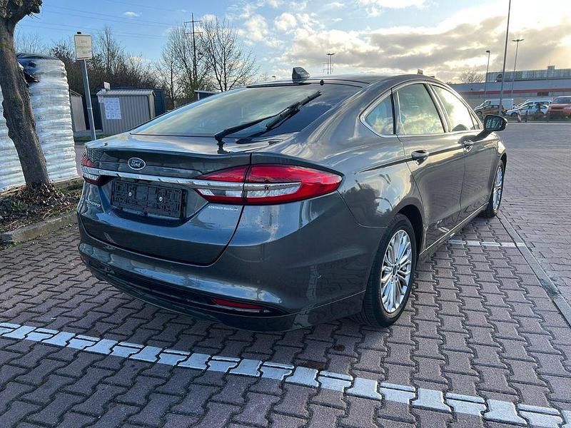 Gebraucht Ford Mondeo Titanium 150 PS (110 kW) 2020 Grau Limousine