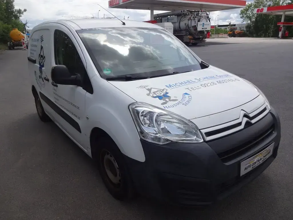 Gebraucht Citroën Berlingo Business Class 75 PS (55 kW) 2017 Weiß Van / Kleinbus