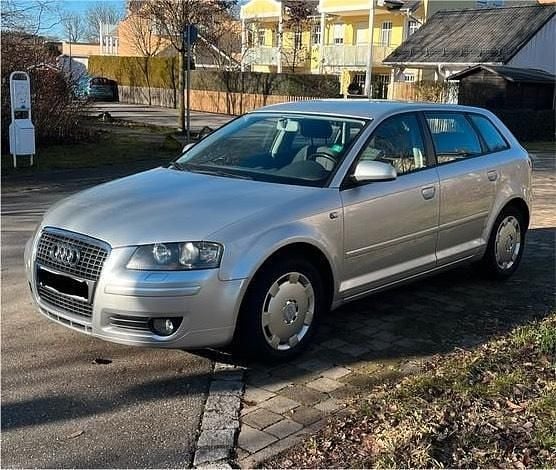 Grau Gebraucht 2005 Audi A3 Attraction Kombi | 4.950 € (Fairer Preis) - Bild 1/4
