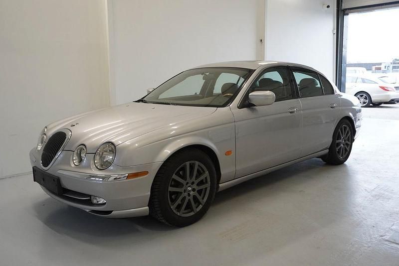 Second-hand Jaguar S-Type S 276 CP (202 kW) 2000 Argintiu Berlinǎ