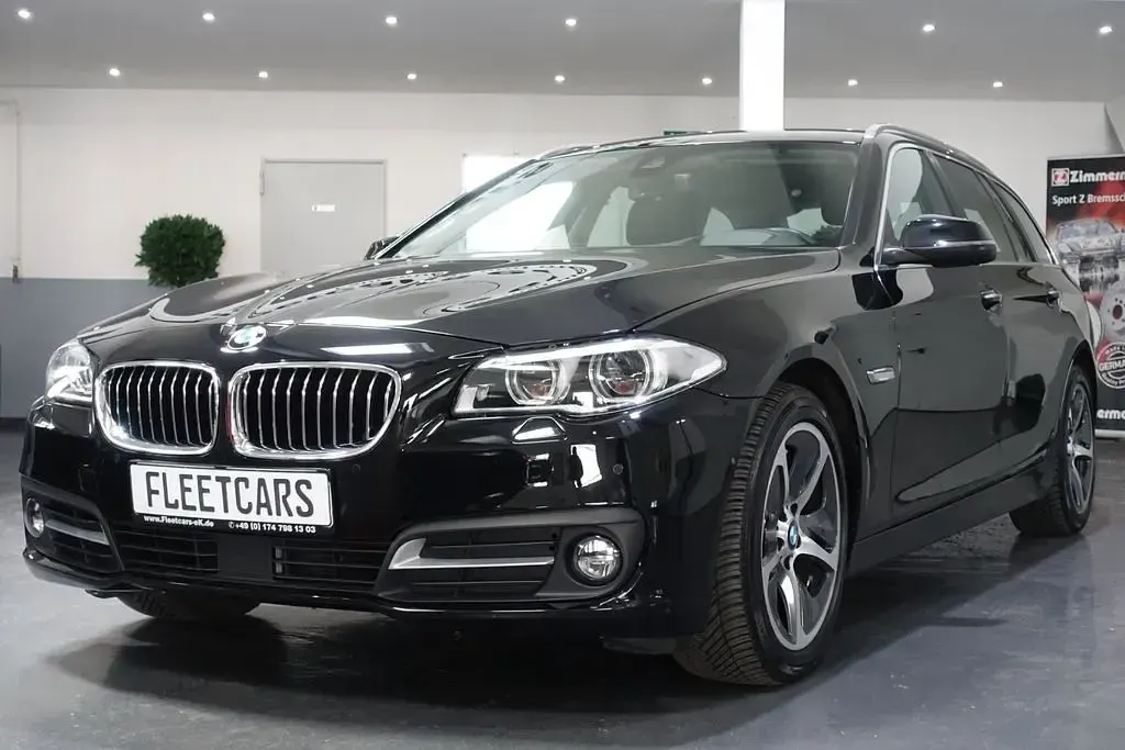 Gebraucht BMW 530 Sport Line 258 PS (189 kW) 2016 Schwarz Kombi