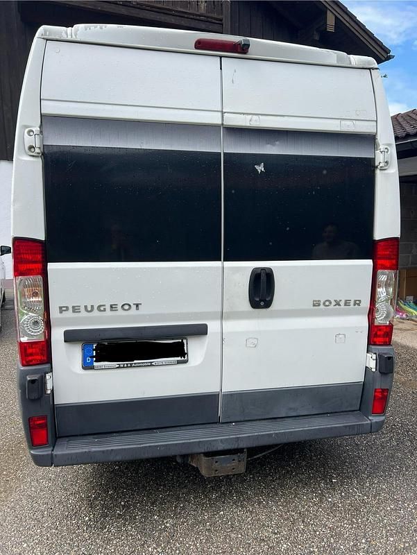Gebraucht Peugeot Boxer 120 PS (88 kW) 2010 Weiß Van