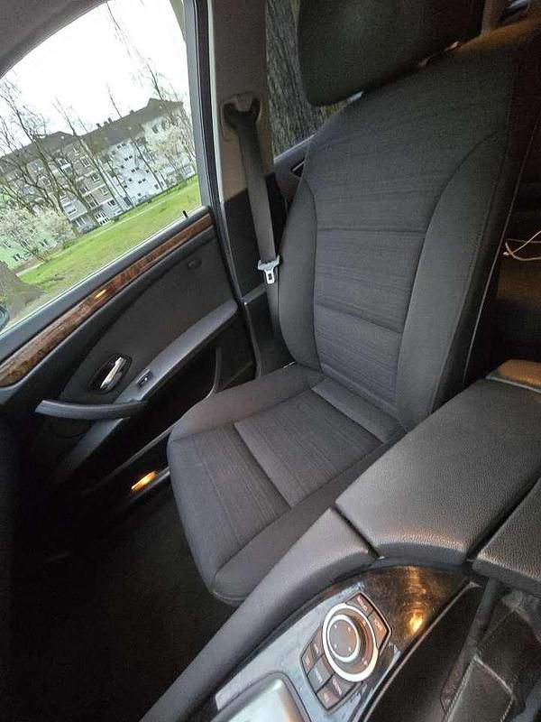 Gebraucht BMW 525 218 PS (160 kW) 2009 Kombi