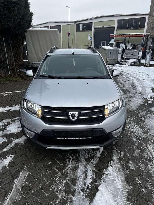 Gebraucht Dacia Sandero Ambiance 90 PS (66 kW) 2013 Limousine