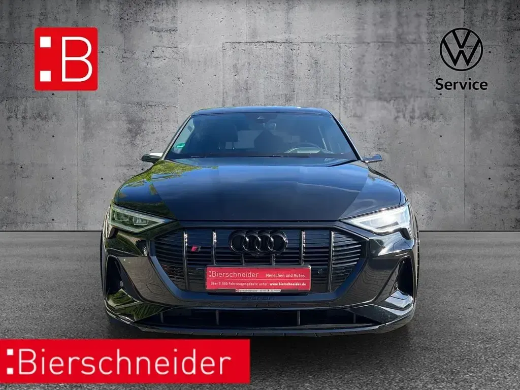 Usata Audi e-tron Sport 369 kW (503 CV) 2022 Nero SUV