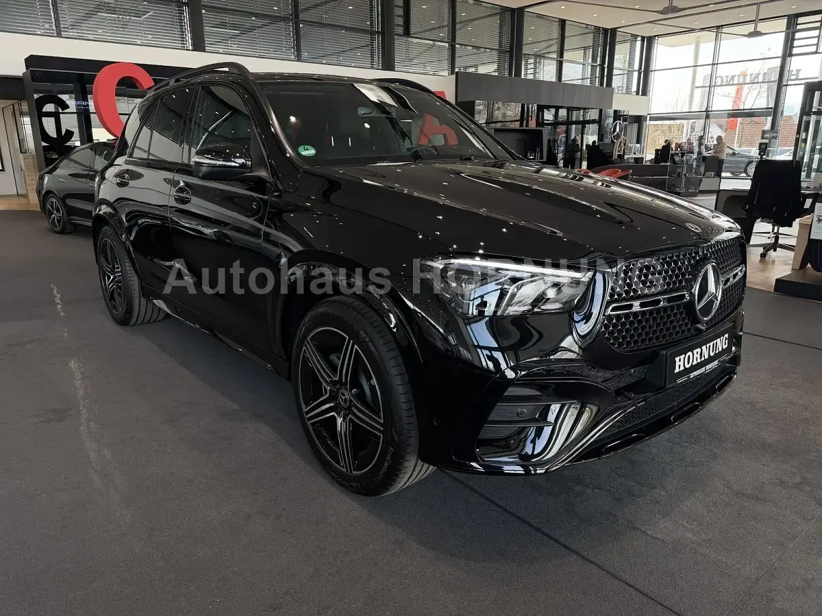 Gebraucht Mercedes GLE350 AMG 197 PS (144 kW) 2026 Schwarz SUV