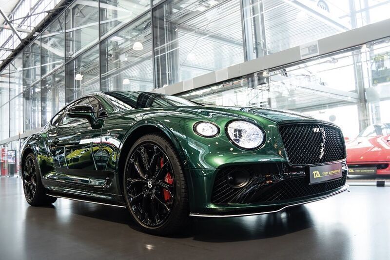 Gebraucht Bentley Continental GT 659 PS (484 kW) 2023 Verdant  british racing green Coupé