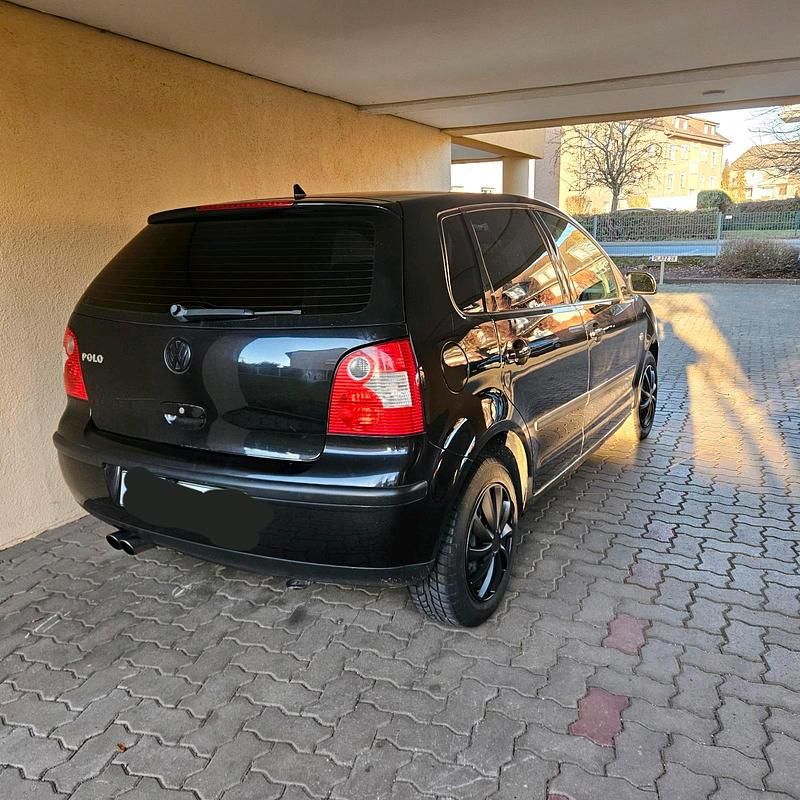 Schwarz Gebraucht 2003 VW Polo Kleinwagen | 950 € (Fairer Preis) - Bild 1/4