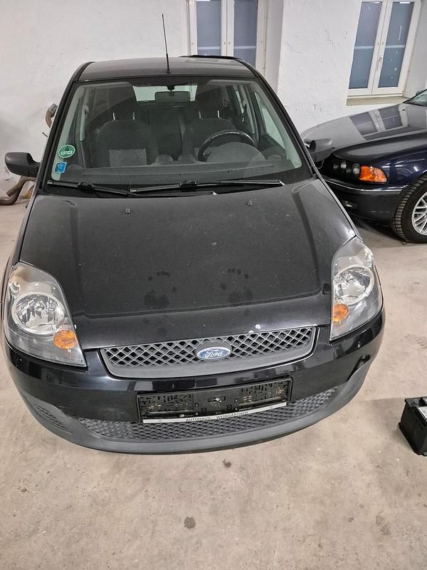 Gebraucht Ford Fiesta 86 PS (63 kW) 2006 Schwarz Kleinwagen