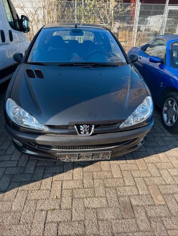 Schwarz Gebraucht 2003 Peugeot 206 Kleinwagen | 1.000 € (Superpreis) - Bild 1/4