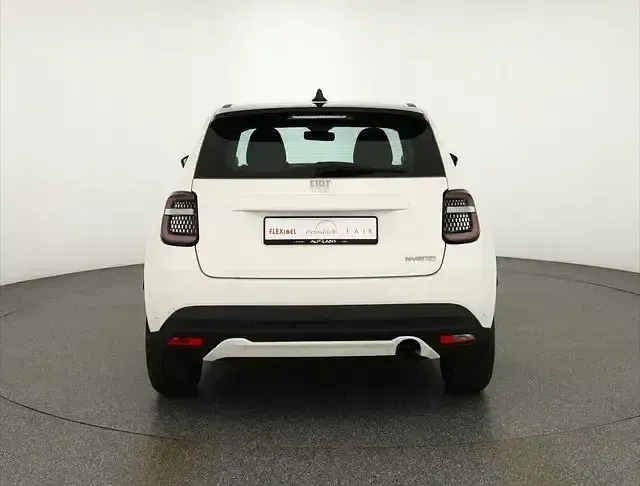 Neu Fiat 600 100 PS (73 kW) 2025 Andere SUV