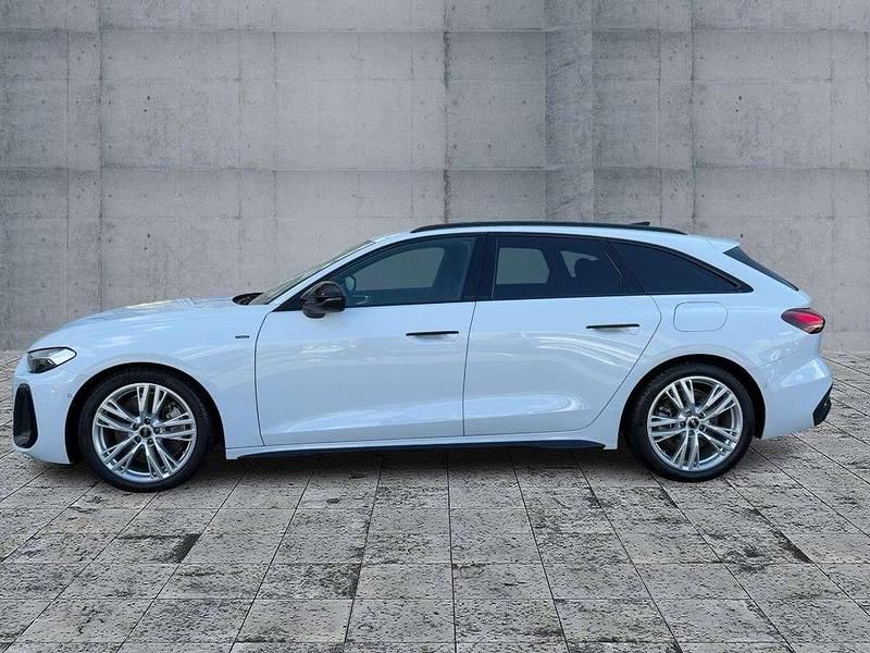 Gebraucht Audi A5 S-Line 299 PS (219 kW) 2025 Gletscherweiß metallic Kombi