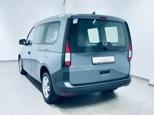 Gebraucht VW Caddy 102 PS (75 kW) 2021 Pure grey Van / Kleinbus