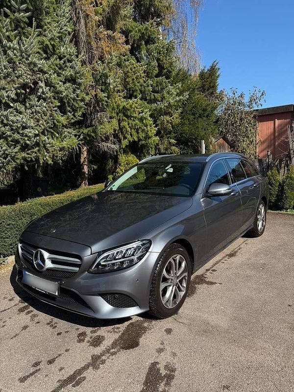 Gebraucht Mercedes C200 Exclusive 150 PS (110 kW) 2018 Kombi