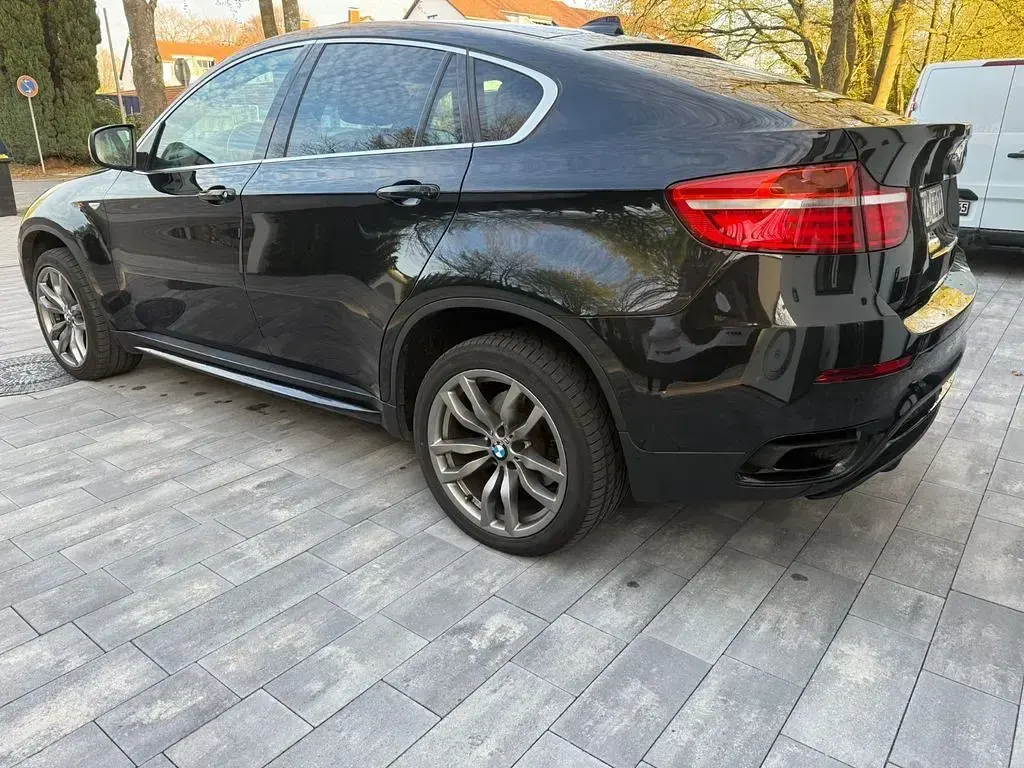 Gebraucht BMW X6 M50 Performance 381 PS (280 kW) 2014 Schwarz SUV
