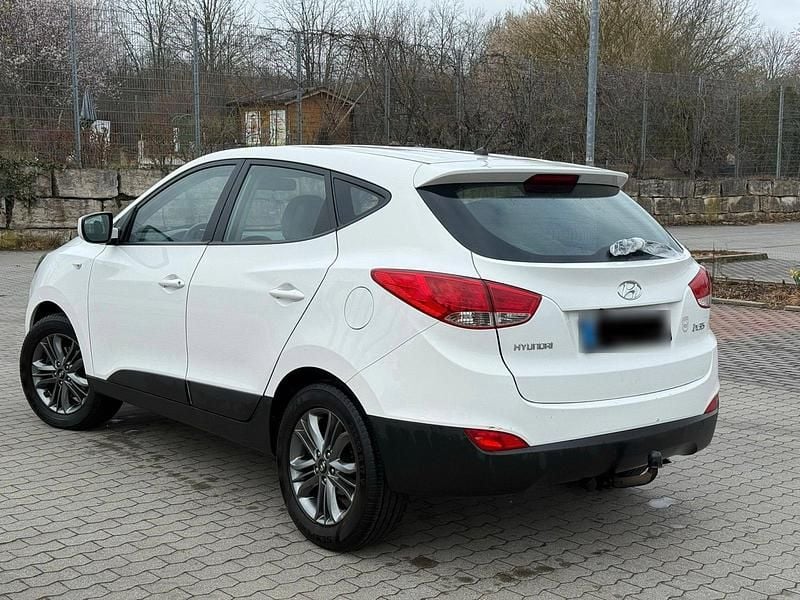 Gebraucht Hyundai Tucson 135 PS (99 kW) 2013 Weiß SUV