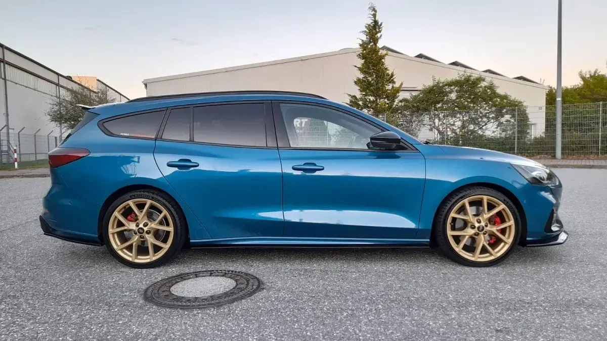 Gebraucht Ford Focus Performance Edition 280 PS (205 kW) 2020 Blau Kombi