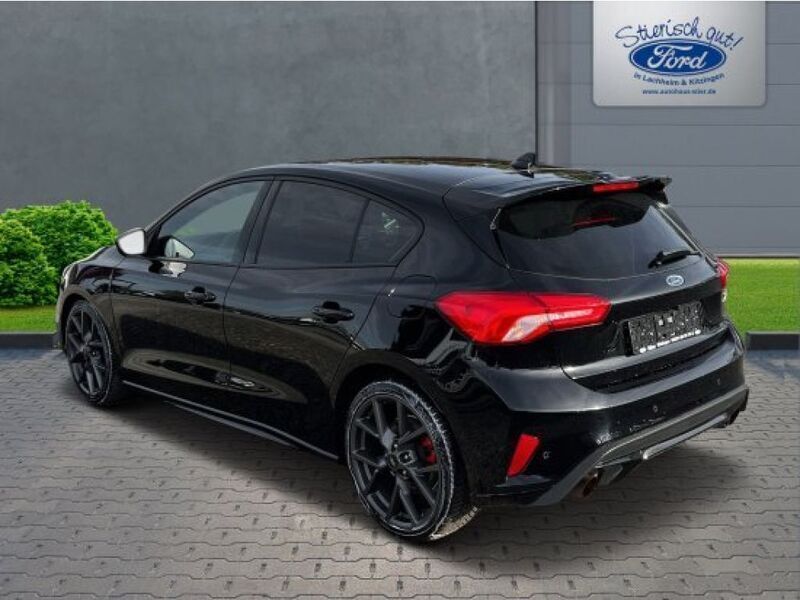 Gebraucht Ford Focus ST 280 PS (205 kW) 2019 Iridiumschwarz metallic Limousine