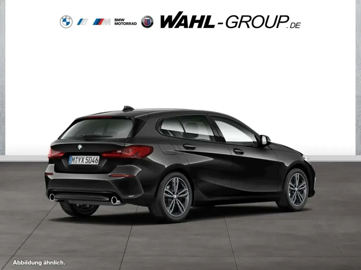 Gebraucht BMW 118 Sport Line 150 PS (110 kW) 2022 Schwarz Limousine