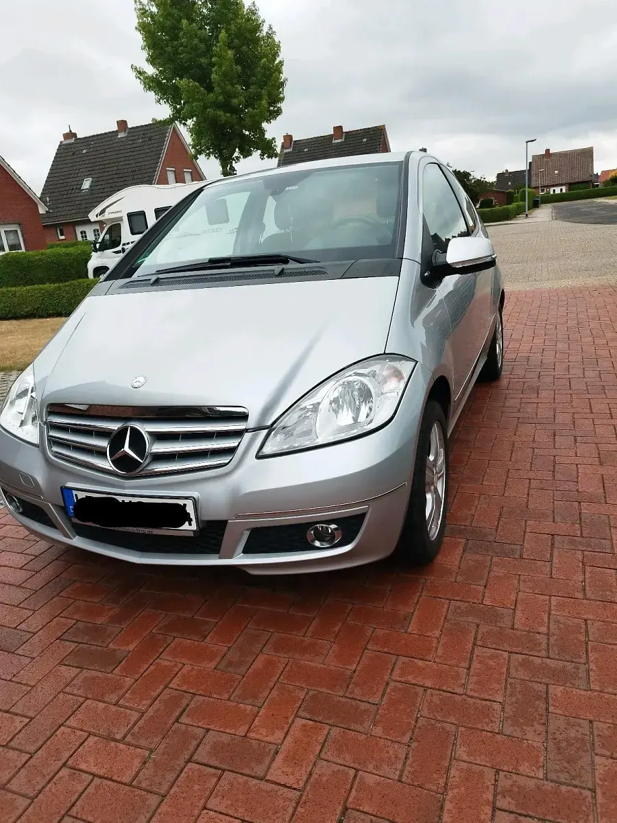 Gebraucht Mercedes A150 95 PS (69 kW) 2008 Silber Kleinwagen