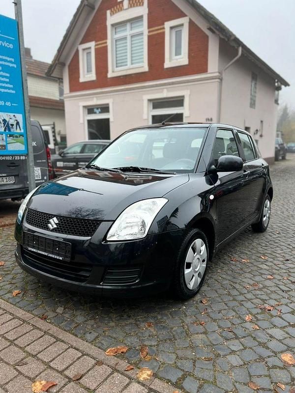 Schwarz Gebraucht 2010 Suzuki Swift Comfort Kleinwagen | 4.290 € (Fairer Preis) - Bild 1/4