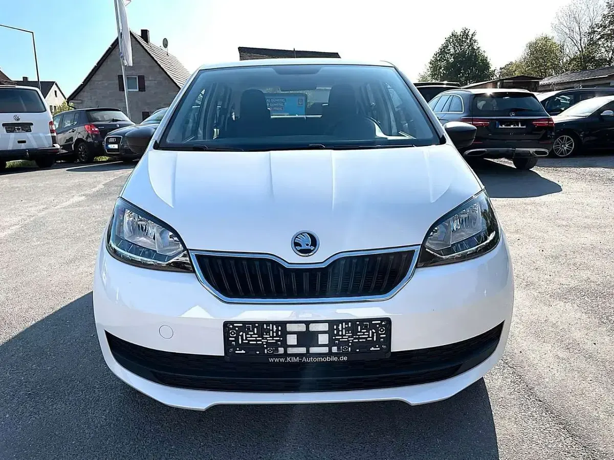 Gebraucht Skoda Citigo Active 60 PS (44 kW) 2018 Candyweiss Kleinwagen
