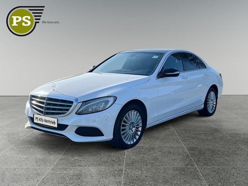 Gebraucht Mercedes C300 245 PS (180 kW) 2015 Weiß Limousine