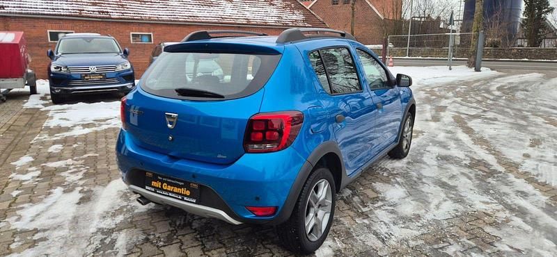 Gebraucht Dacia Sandero Prestige 90 PS (66 kW) 2019 Blau Kleinwagen