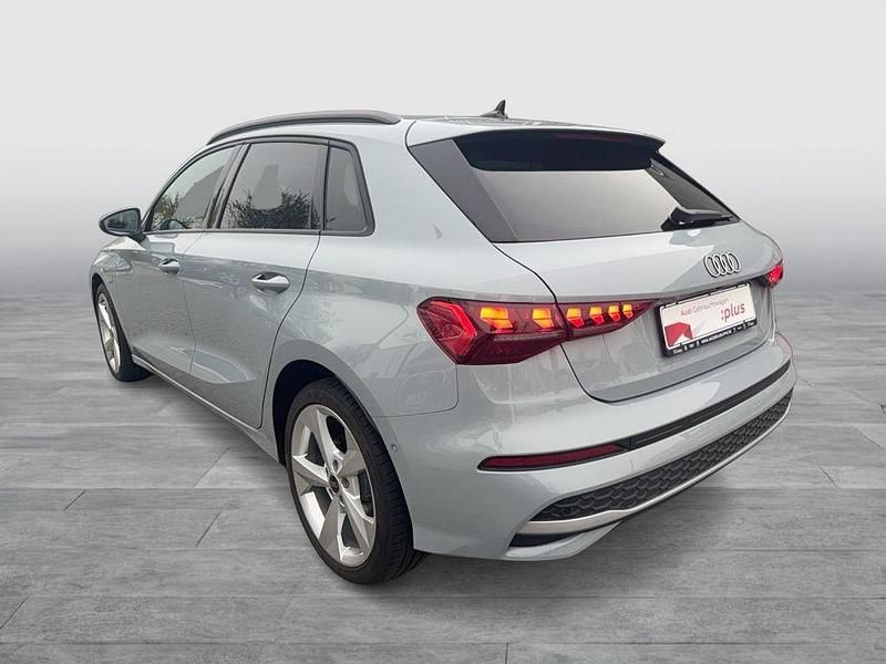 Gebraucht Audi A3 Ambiente 204 PS (150 kW) 2025 Grau Limousine