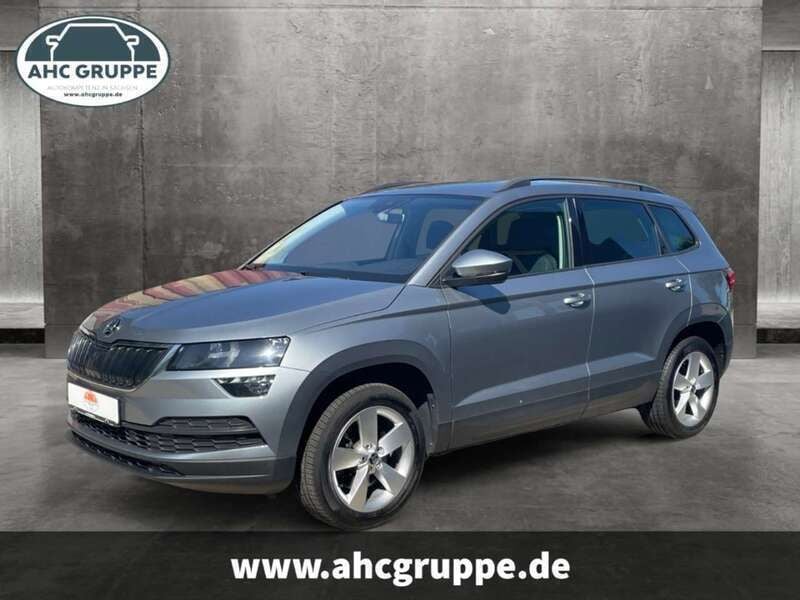 Grau Gebraucht 2018 Skoda Karoq Ambition SUV | 16.990 € (Superpreis) - Bild 1/4