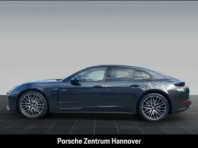 Gebraucht Porsche Panamera 4 E-Hybrid 470 PS (345 kW) 2025 Grau Kleinwagen