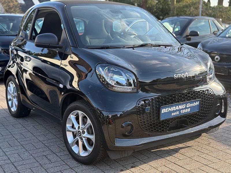 Gebraucht Smart ForTwo Coupé 60 kW (82 PS) 2022 Schwarz Kleinwagen