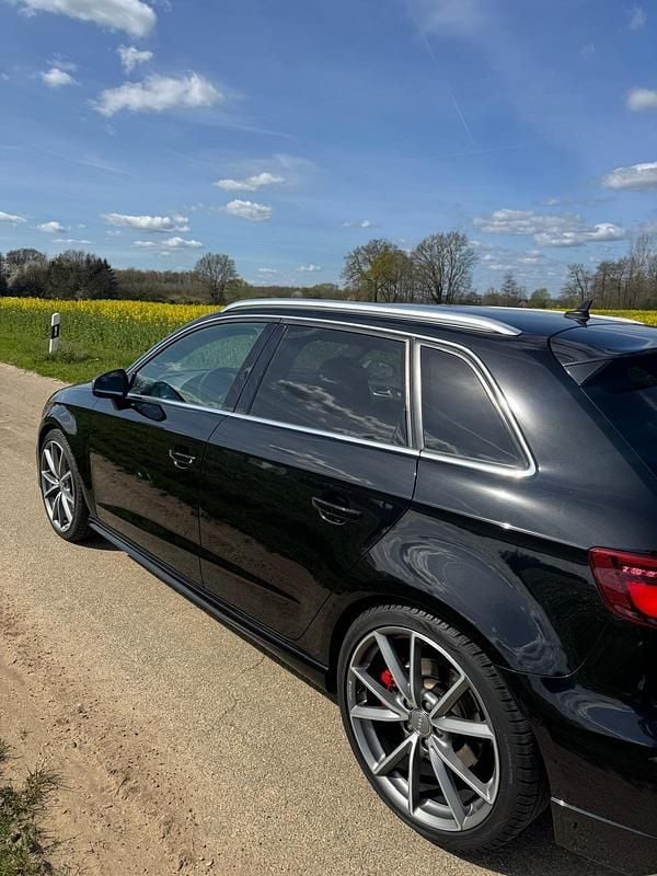 Gebraucht Audi S3 Comfort 310 PS (228 kW) 2018 Schwarz Limousine