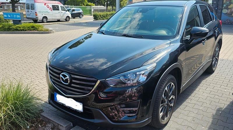 Schwarz Gebraucht 2016 Mazda CX-5 Nakama SUV | 16.150 € (Fairer Preis) - Bild 1/4