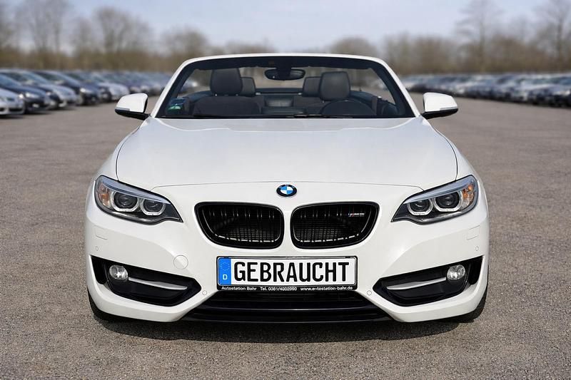 Gebraucht BMW 220 Advantage 190 PS (139 kW) 2015 Weiß Cabrio