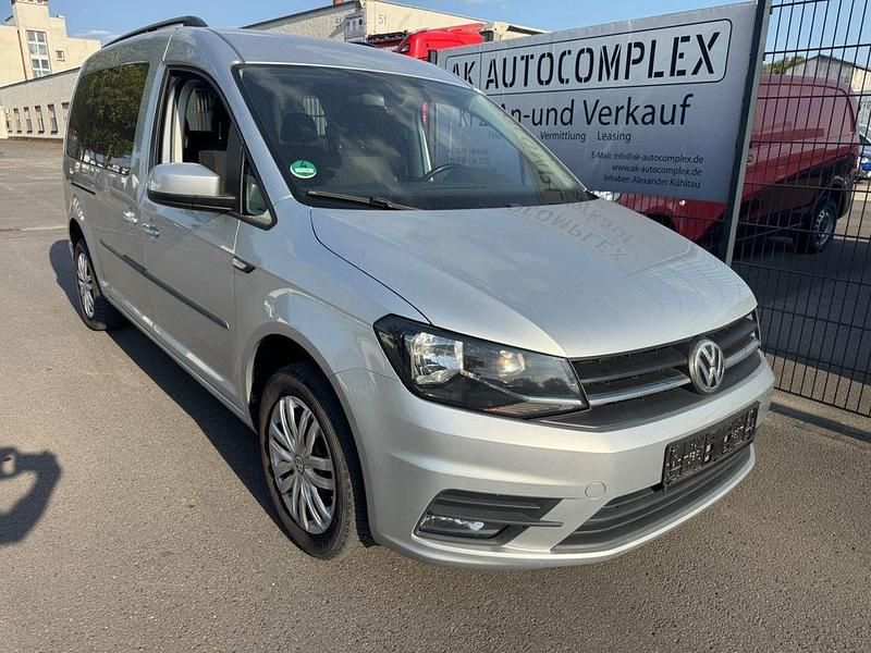 Gebraucht VW Caddy Maxi 102 PS (75 kW) 2016 Silber Van / Kleinbus