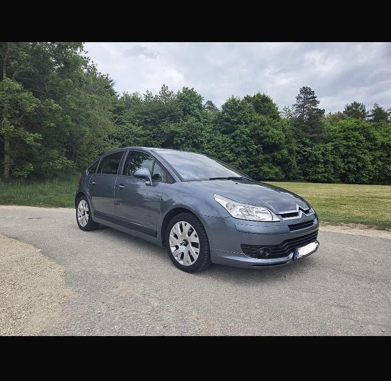 Blau Gebraucht 2006 Citroën C4 VTR Sport Limousine | 4.299 € (Etwas zu teuer) - Bild 1/4