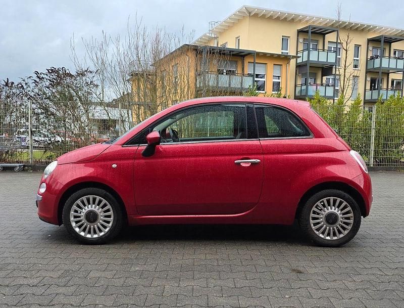 Gebraucht Fiat 500 Lounge 69 PS (50 kW) 2012 Rot Kleinwagen