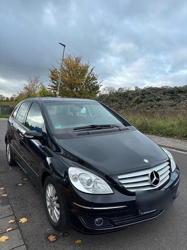 Schwarz Gebraucht 2007 Mercedes B200 Van / Kleinbus | 3.000 € (Superpreis) - Bild 1/4